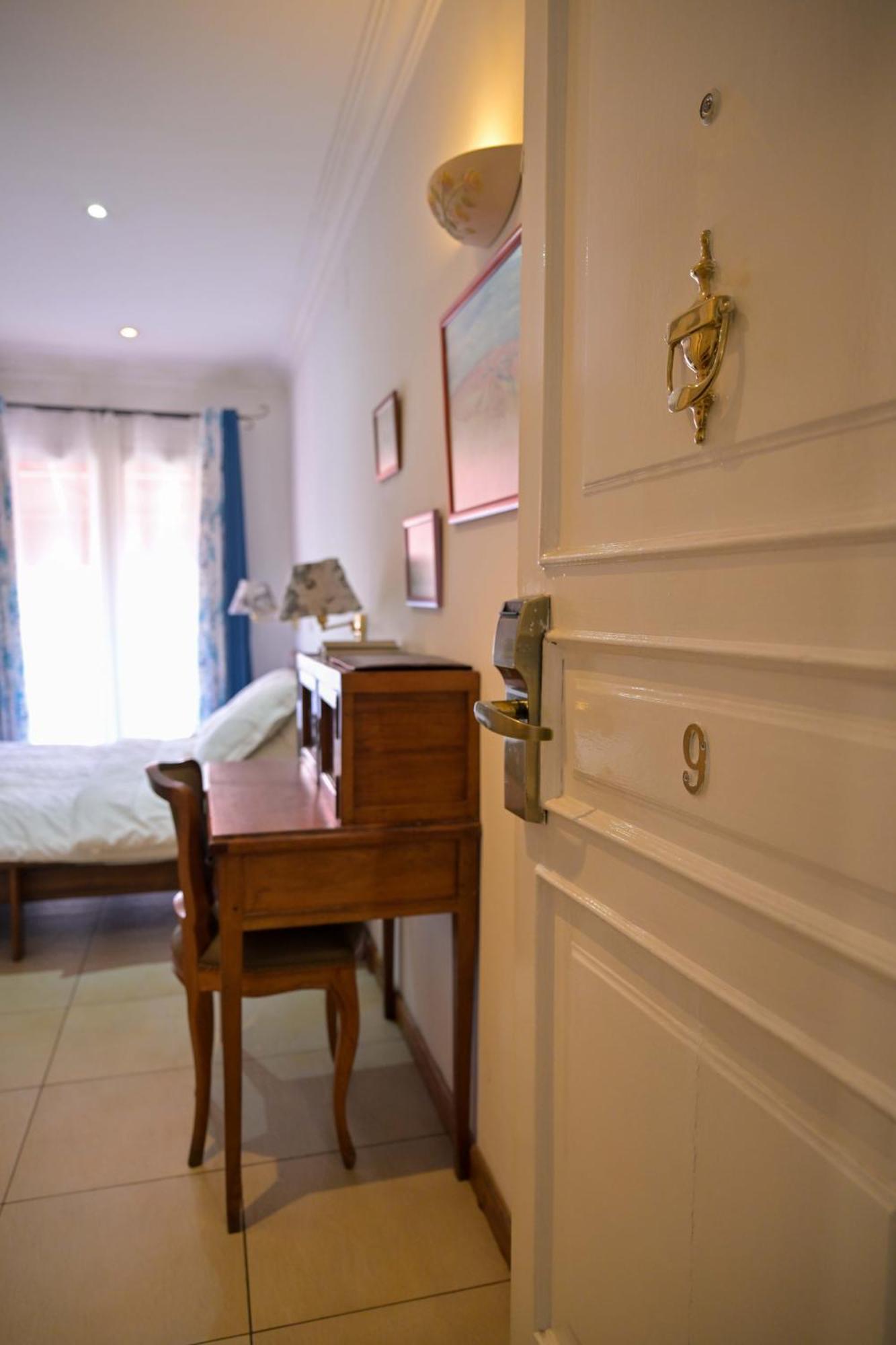 Hotel Brajas Antananarivo Quarto foto