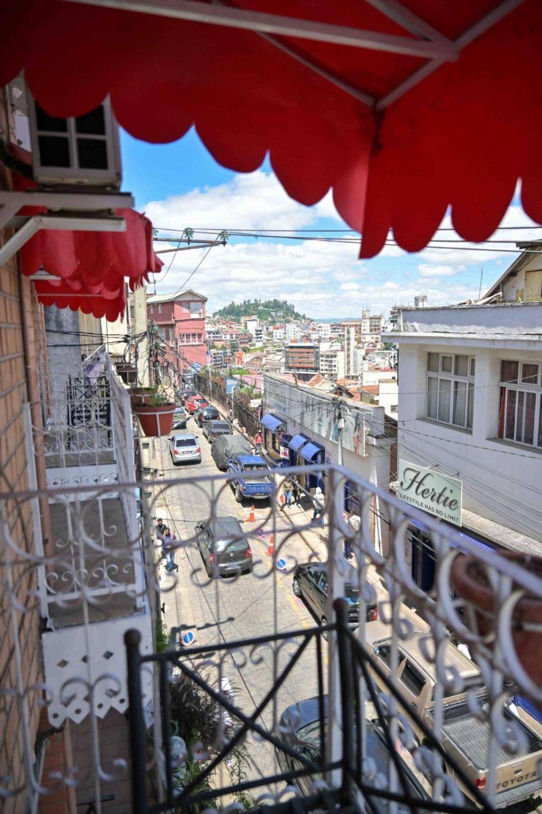 Hotel Brajas Antananarivo Exterior foto